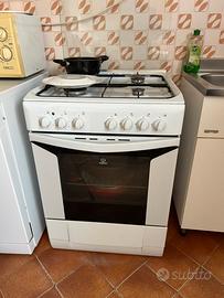 PIANO COTTURA e FORNO GAS