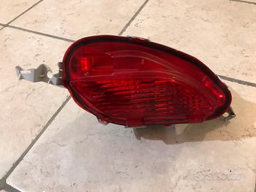Fendinebbia posteriore dx Toyota Yaris