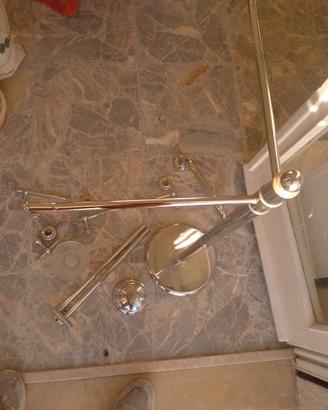 accessori bagno metallo