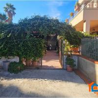 Isola delle Femmine - Villa Bifamiliare ampi spazi
