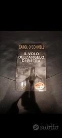 Il volo dell'angelo di pietra, Carol O'Connell