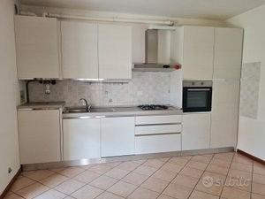 SINGOLA arredata contratto transitorio