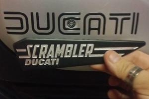 Ducati Scrambler Icon Dark 2021