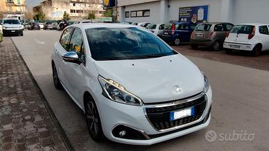 Peugeot 208 1.2 Turbo 110cv allure 2017 58000 km
