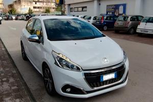 Peugeot 208 1.2 Turbo 110cv allure 2017 58000 km