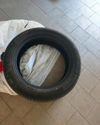 Pneumatici 195 60 R18 Michelin e-Primacy