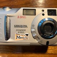 fotocamera digitale Minolta