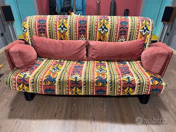 Divano letto matrimoniale