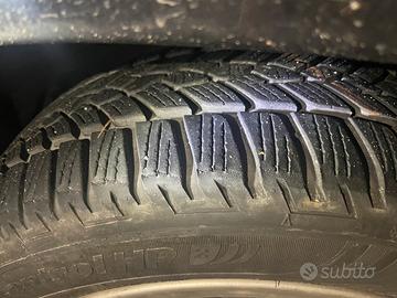 Gomme invernali su cerchi