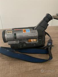 Video camera Sony Handycam RecorderHi8