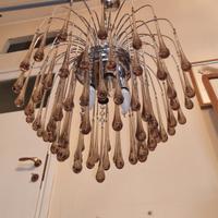 lampadario con gocce in vetro di Murano 
