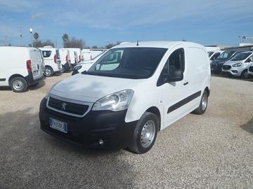 Peugeot Partner furgone 3 posti
