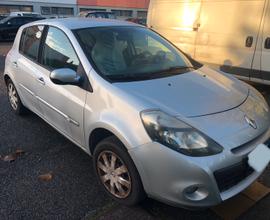 Renault Clio 2010 - cambio automatico da rifare