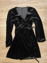 Vestito di velluto a portafoglio Zara