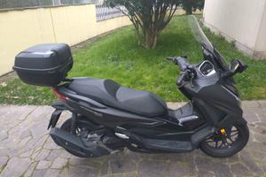 Stupendo Honda Forza 125 come nuovo