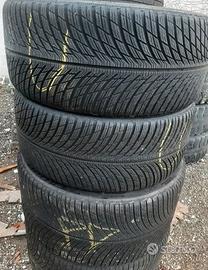235 55 17 goodyear nuove