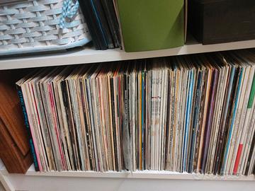 Dischi vinili + impianto stereo