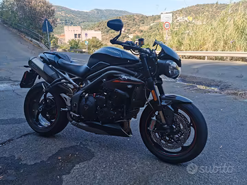 Triumph Speed triple RS 1050