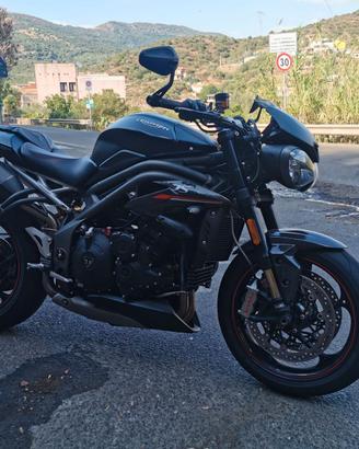 Triumph Speed triple RS 1050