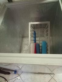 Freezer a pozzetto