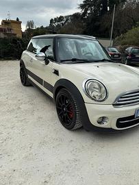 Mini Cooper D 1.6