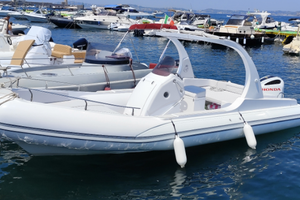 Gommone 8 metri con bagno