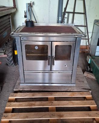 RIZZOLI STUFA A LEGNA CON FORNO
