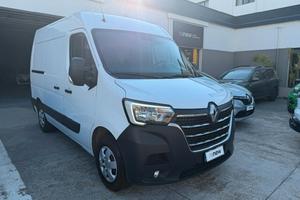 Renault Master T28 L1H1 2.3 135cv PC