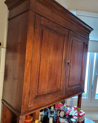 Credenza noce arte povera