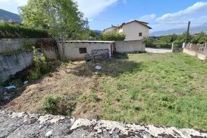 Terreno 942 mq con Garage 41,55 mq