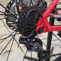 Focus Izalco Rece Disc 9.8 Carbon