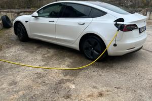 Tesla model 3 RWD 3 /2020