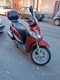 HONDA SH 300