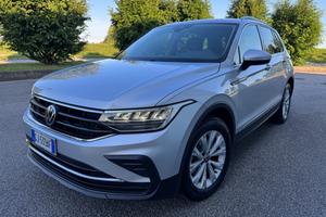 Volkswagen Tiguan 2.0 TDI 150 CV SCR DSG Life