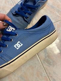Scarpe DC da uomo colore blu chiaro numero 42,5