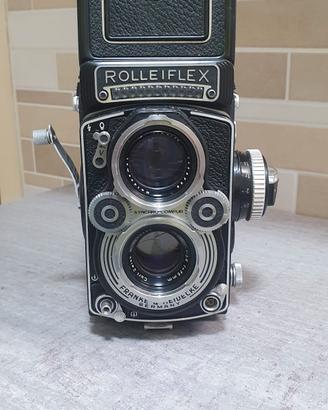 Macchina fotog. ROLLEIFLEX f3.5 , Planar 75mm.