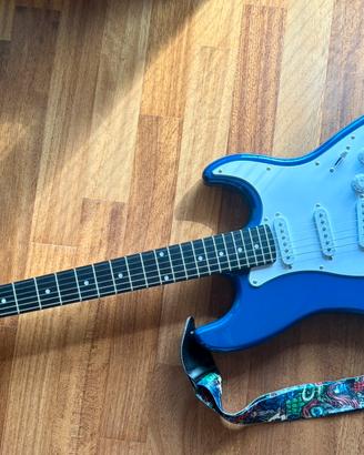 Chitarra elettrica con amplifocatore