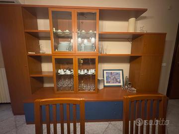 Mobile + Tavolo + Sedie