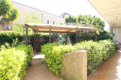 4 LOCALI A AGROPOLI