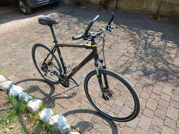 Cube Curve Cross M L 54 country bici trekking CLS