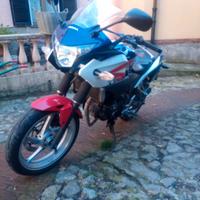 CBR 250 r. 21416 km.