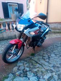 CBR 250 r. 21416 km.