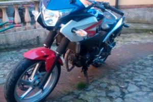 CBR 250 r. 21416 km.