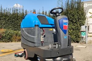 Lavapavimenti Dulevo Boost 300.10