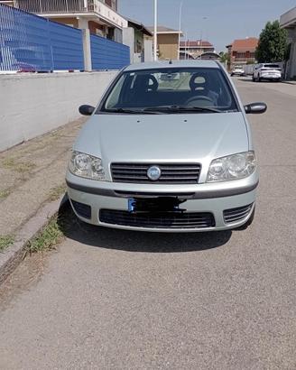Fiat Punto 1.2 Benzina per neopatentati 104.700km