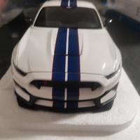 autoart ford Shelby mustang 350r 1/18