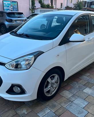 HYUNDAI i10 euro 6 neo patentati 