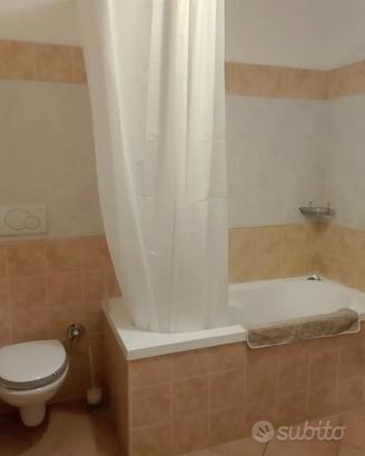 FRATTOCCHIE MARINO BILOCALE ARREDATO Con POSTO AUT