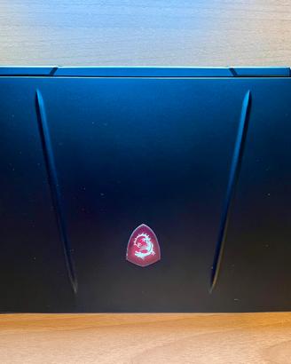 PC Portatile Gaming MSI GP65 Leopard 9SE