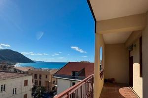 Appartamento con vista sul Mar Tirreno e Eolie